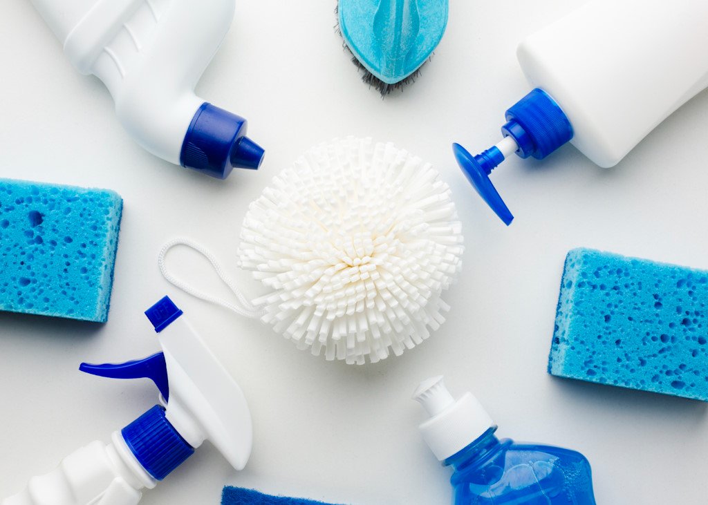 toilet deep cleaning supplies — everything you need