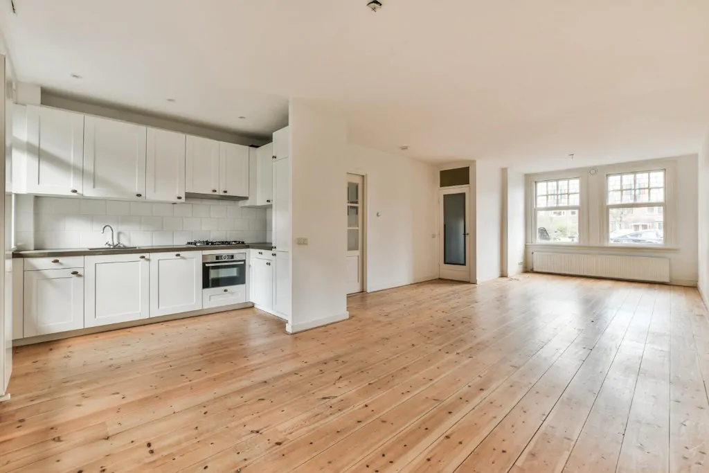 move-out kitchen cleaning checklist — appliances cabinets landlord inspection